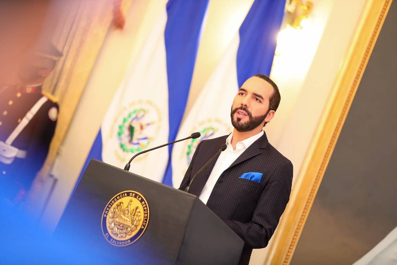 不再依赖外债！萨尔瓦多总统 Nayib Bukele 将提「无赤字预算」