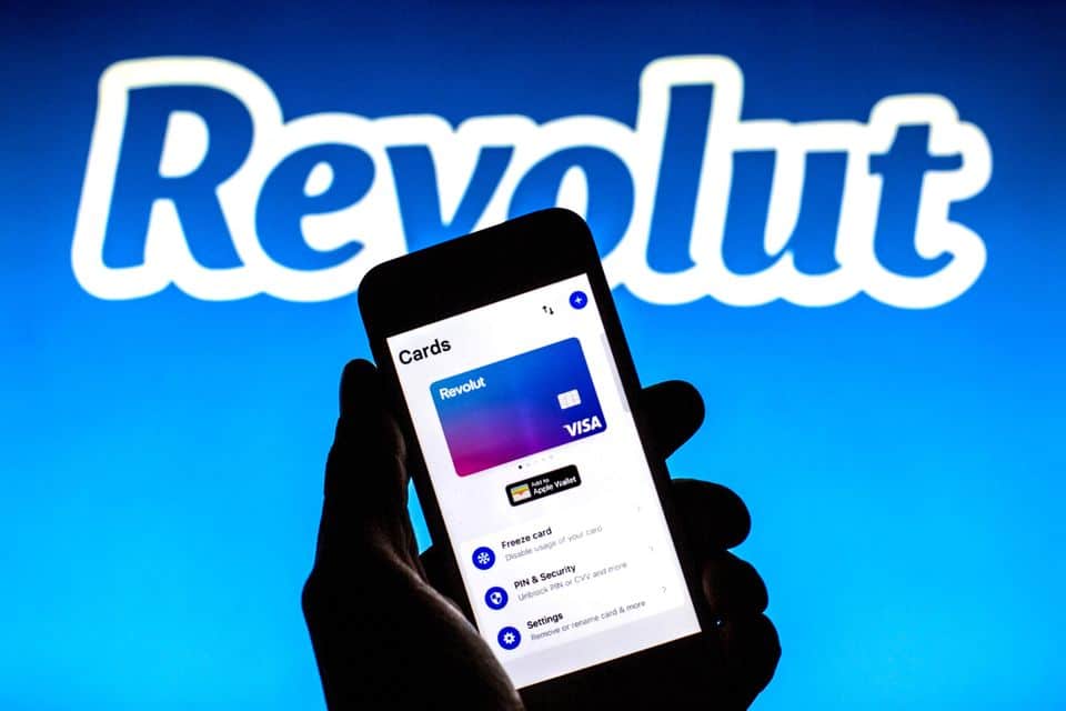 Revolut 瞄准市场考虑发行稳定币，Robinhood 称「近期没有发行计划」