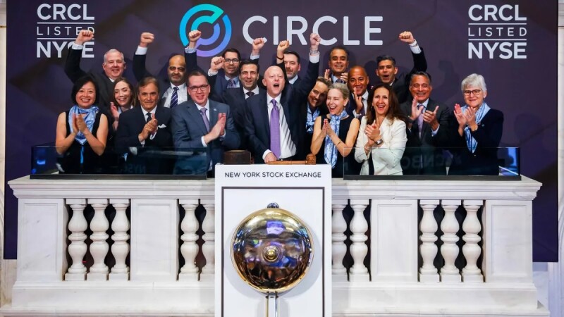 Circle 股价急挫 15% 、疯涨行情暂歇！BIS 示警：稳定币潜藏系统性风险